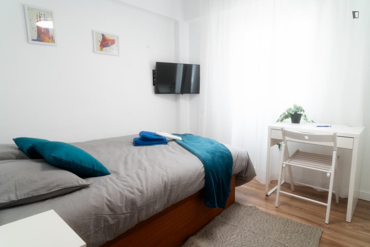 Bedroom of Apartment to share in  Valencia Capital  with Furnished, Oven and Washing machine