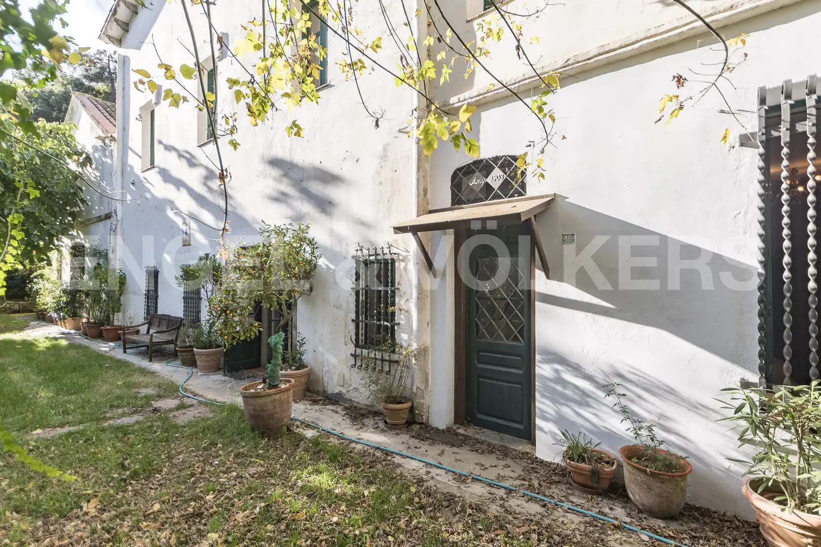 Vista exterior de Finca rústica en venta en Sant Cebrià de Vallalta con Calefacción, Jardín privado y Terraza
