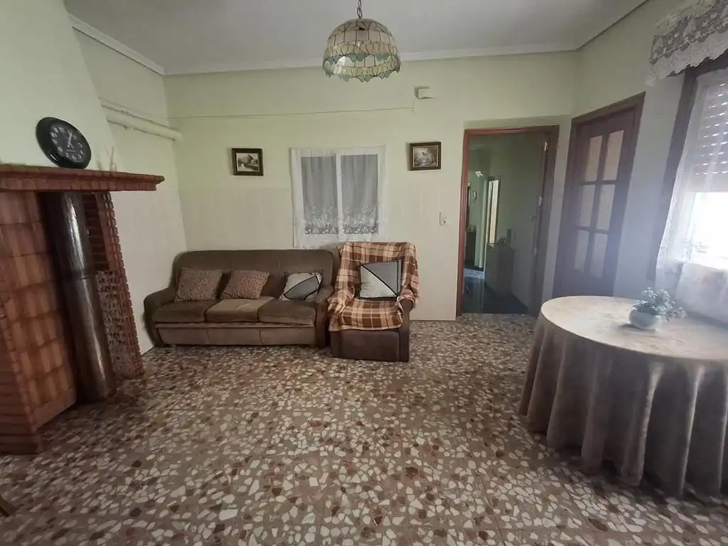 Sala d'estar de Casa o xalet en venda en La Roda amb Traster