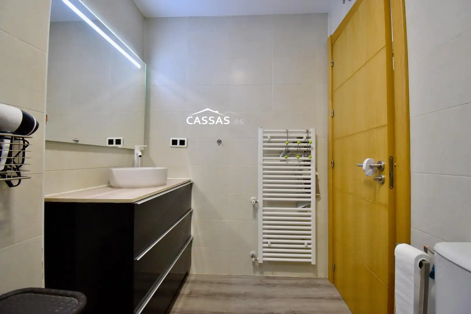 Baño de Planta baja en venta en Torrejón de Ardoz con Aire acondicionado, Calefacción y Jardín privado