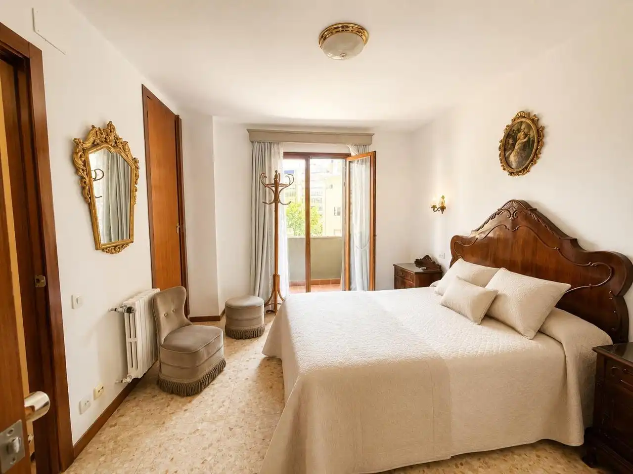 Schlafzimmer von Wohnung zum Verkauf in  Palma de Mallorca mit Heizung, Terrasse und Balkon