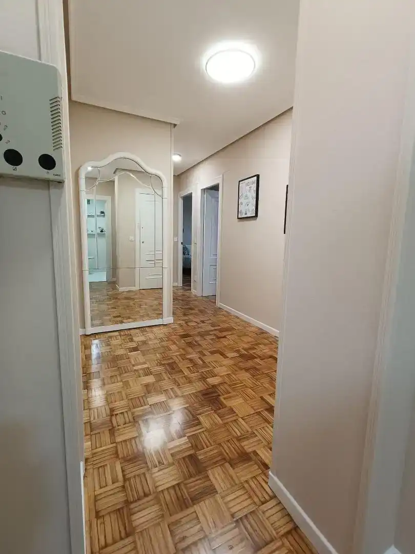 Wohnung zur Miete in Mieres (Asturias) mit Balkon