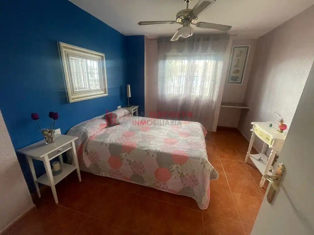 Casa adosada en venta en Calle Veleta, La Antilla