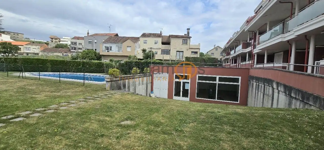 Piso en venta en Vilagarcía de Arousa con Calefacción, Terraza y Trastero