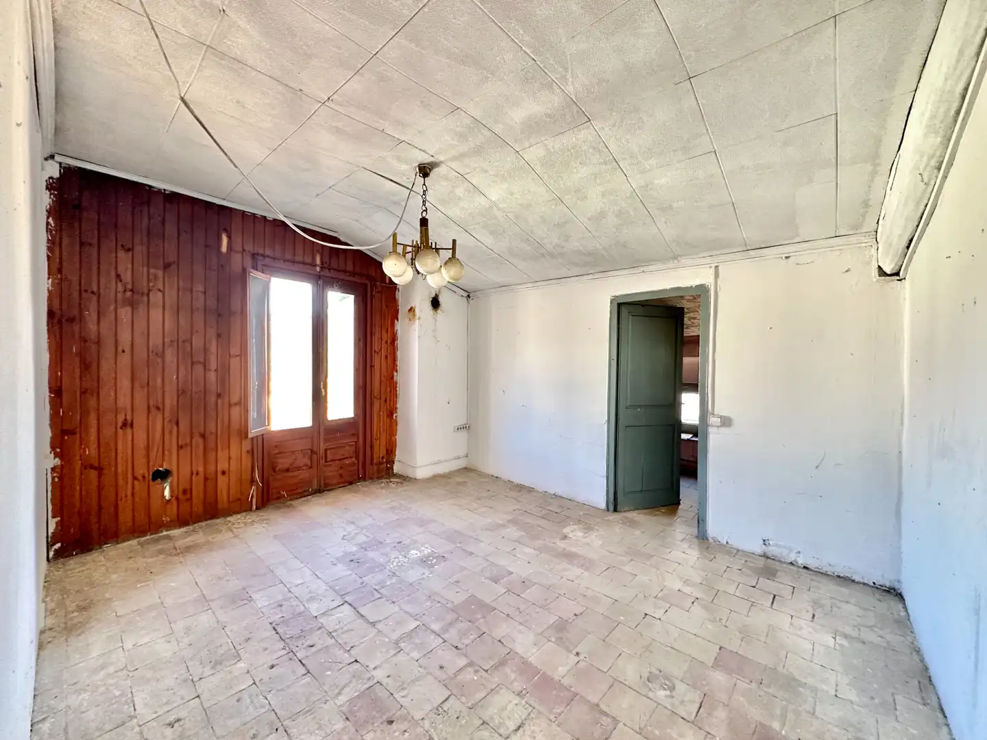Edificio en venta en Montesquiu