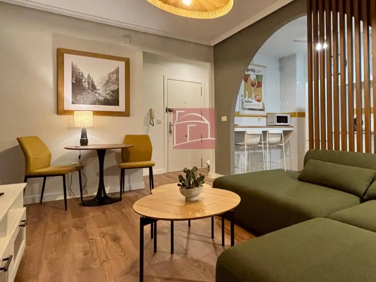 Sala d'estar de Pis de lloguer en Villanueva de la Serena amb Aire condicionat, Parquet i Moblat