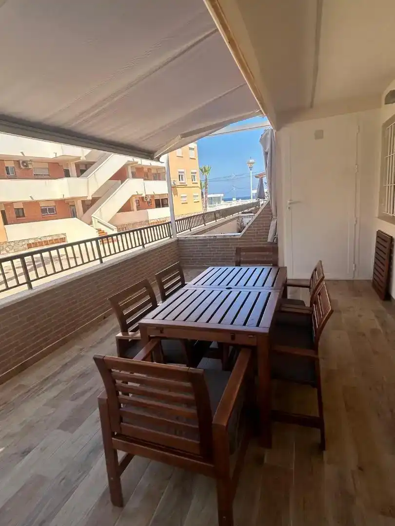 Terrasse von Erdgeschoss zur Miete in Pilar de la Horadada mit Klimaanlage
