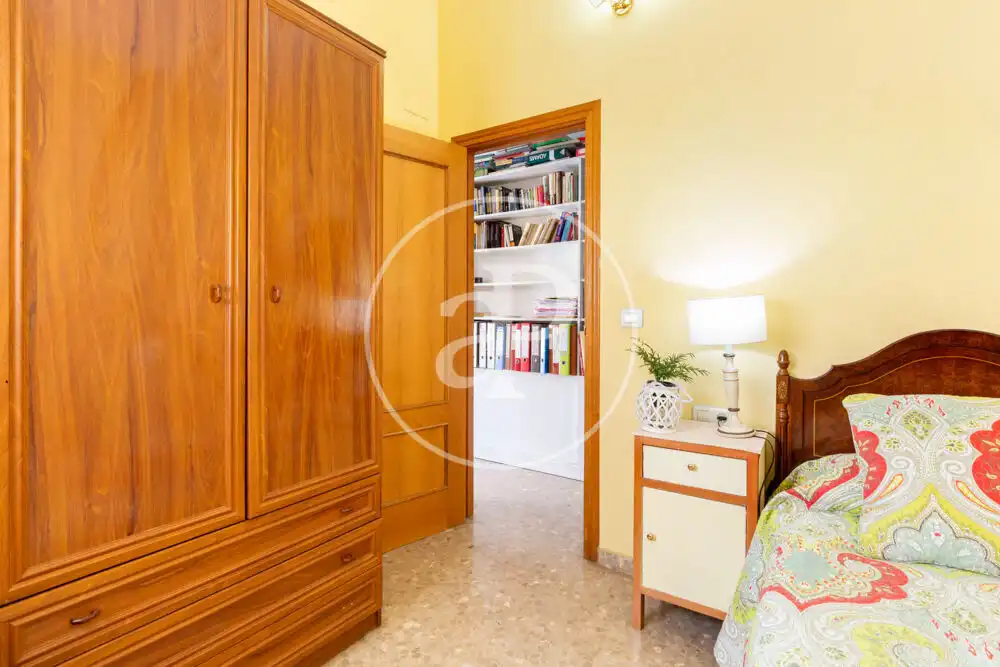 Dormitori de Àtic en venda en Valencia amb Aire condicionat, Terrassa i Traster