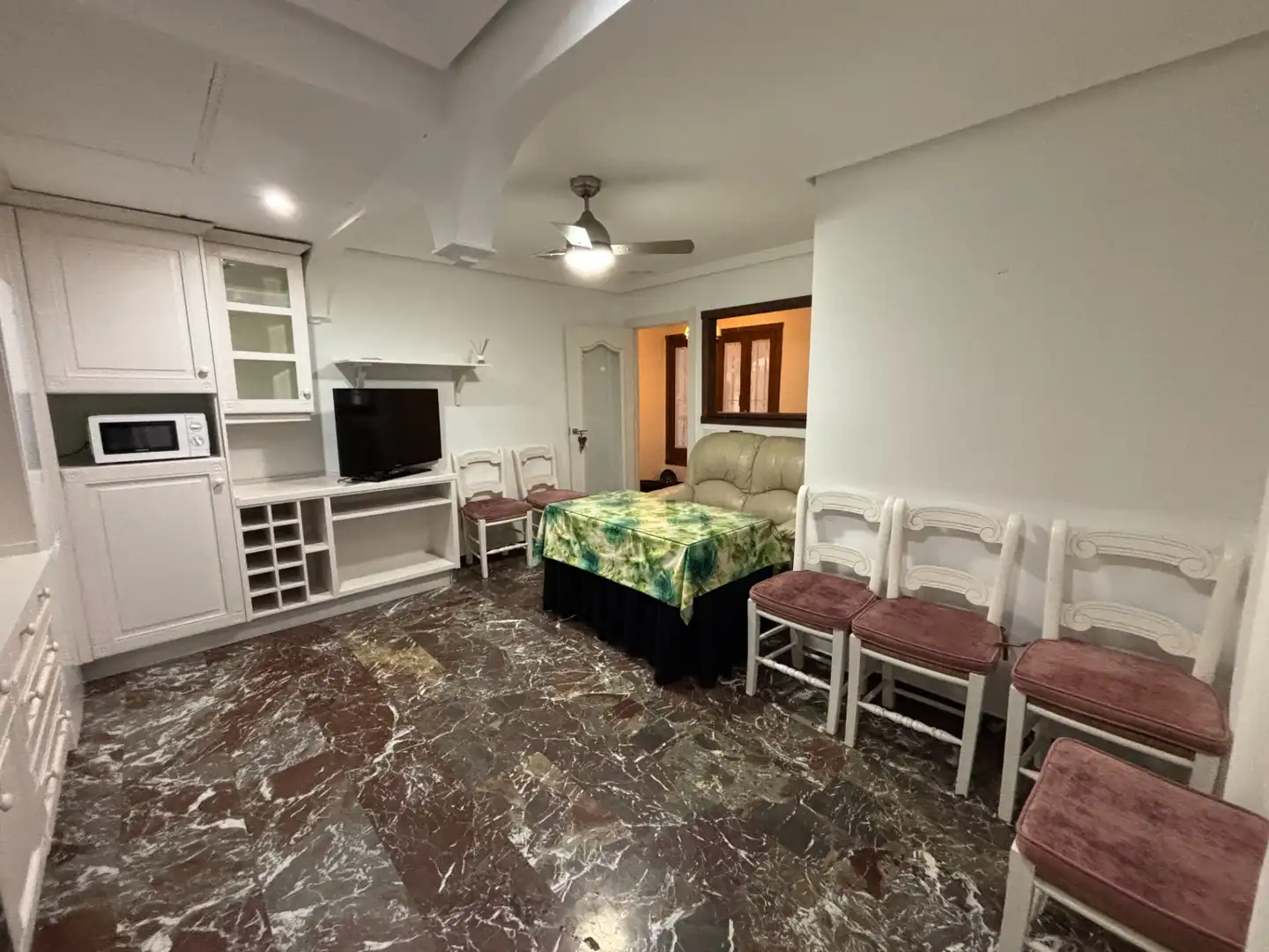 Wohnung zur Miete in Andújar mit Klimaanlage, Heizung und Möbliert