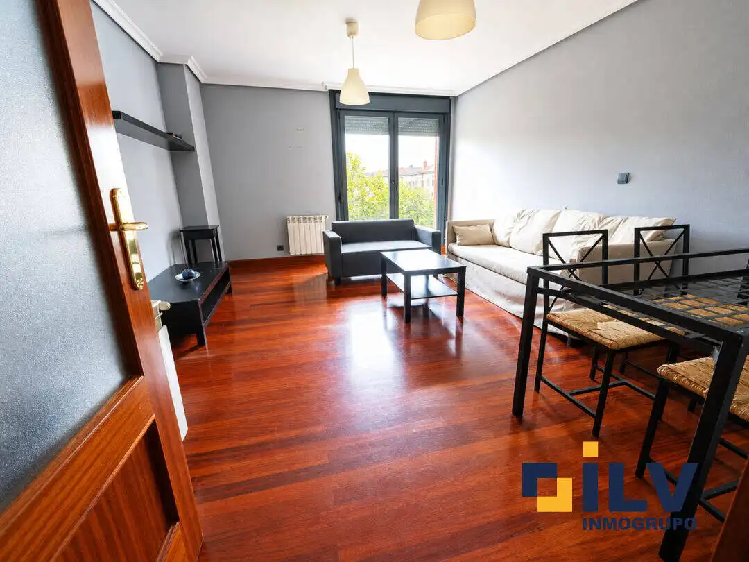 Sala de estar de Piso en venta en Santurtzi  con Calefacción y Terraza