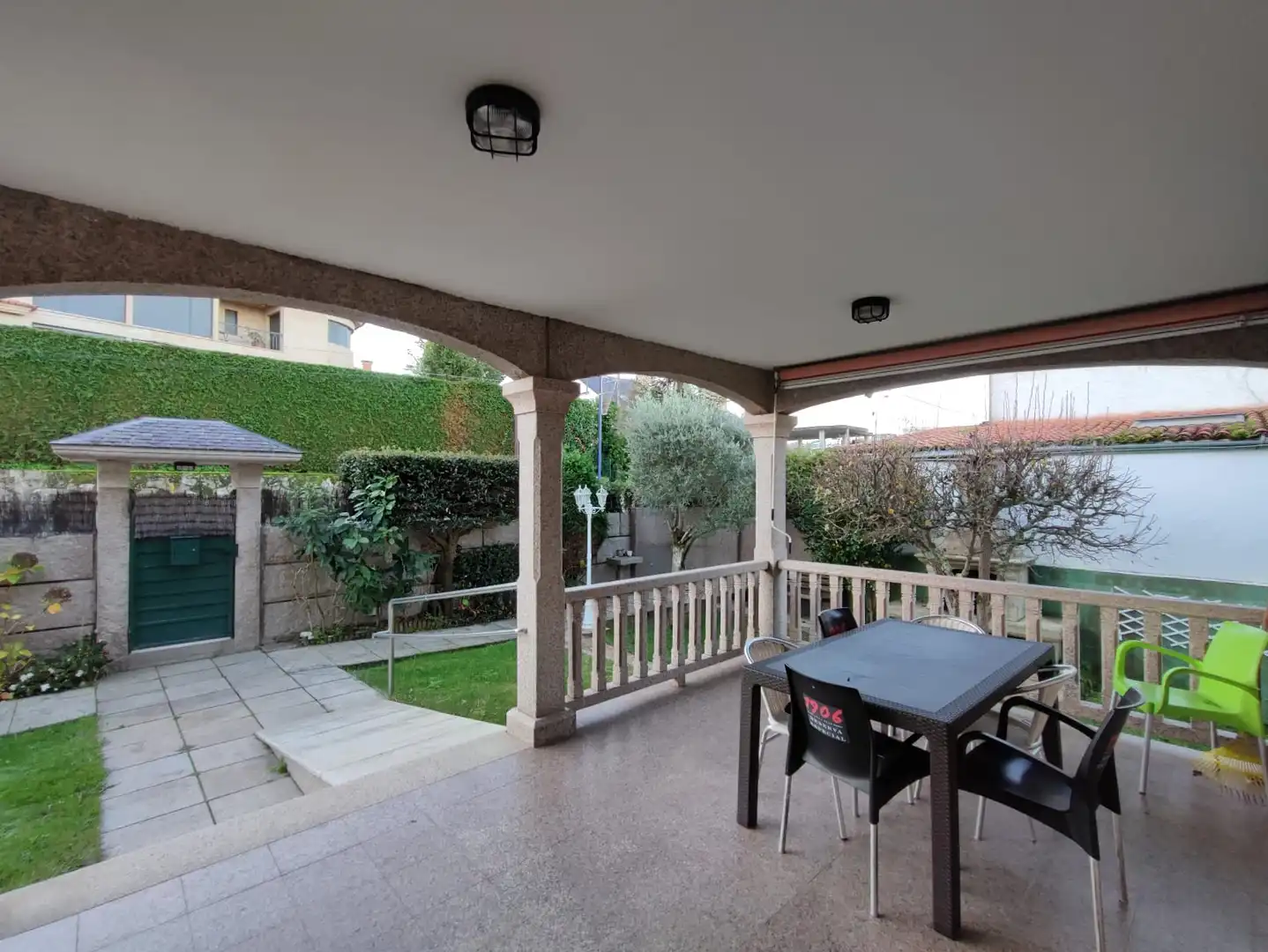 Jardín de Casa o chalet en venta en Vigo  con Calefacción, Jardín privado y Terraza
