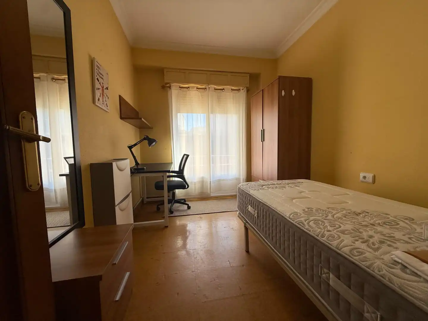 Flat with terrace to rent in Avenida HABANA, imagen 14