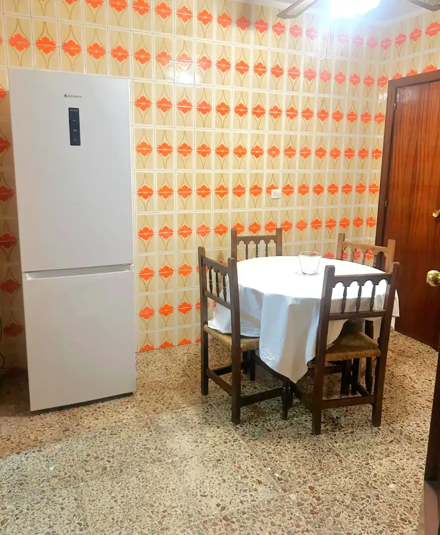 Kitchen of Flat for share in Murcia  with Air Conditioner, Heating and Furnished