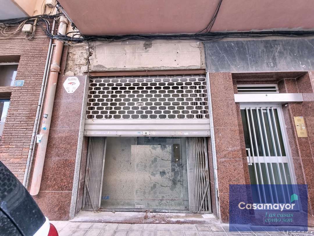 Vista exterior de Local de alquiler en Alicante / Alacant