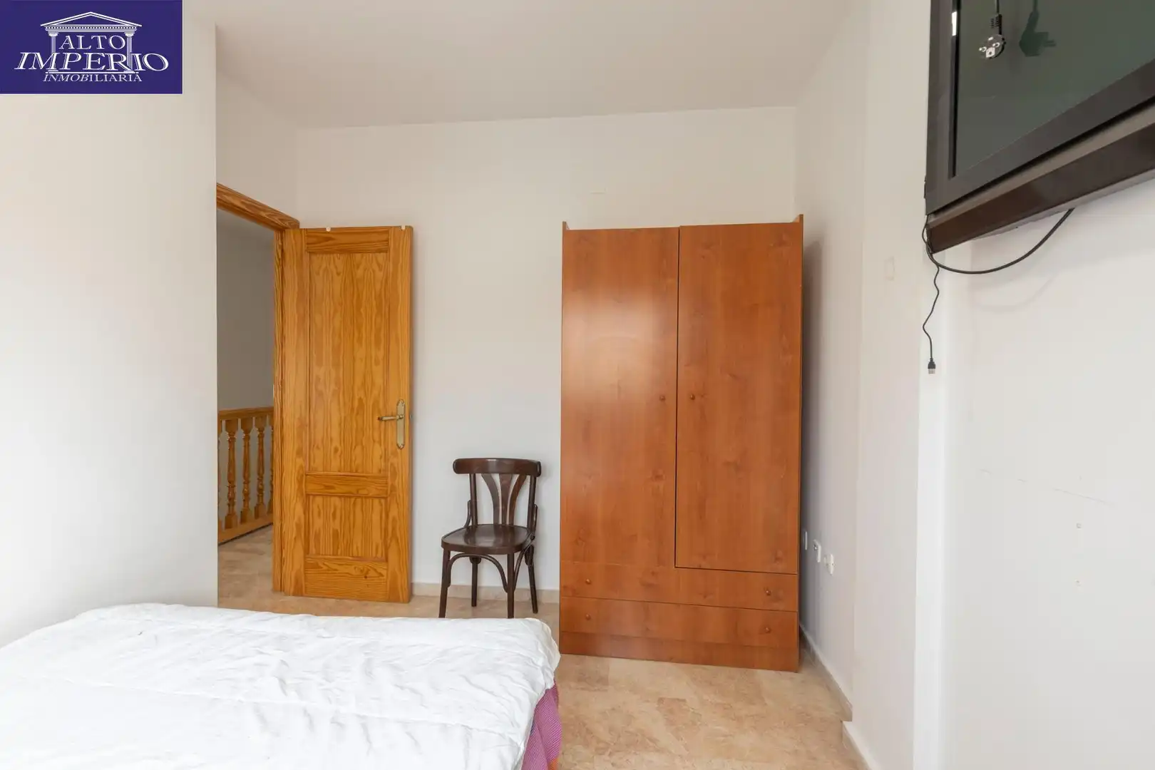 Casa adosada en venta en MARTE, 21, Ogíjares