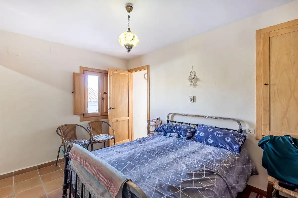 Dormitori de Casa o xalet en venda en Alhama de Granada amb Terrassa, Moblat i Balcó