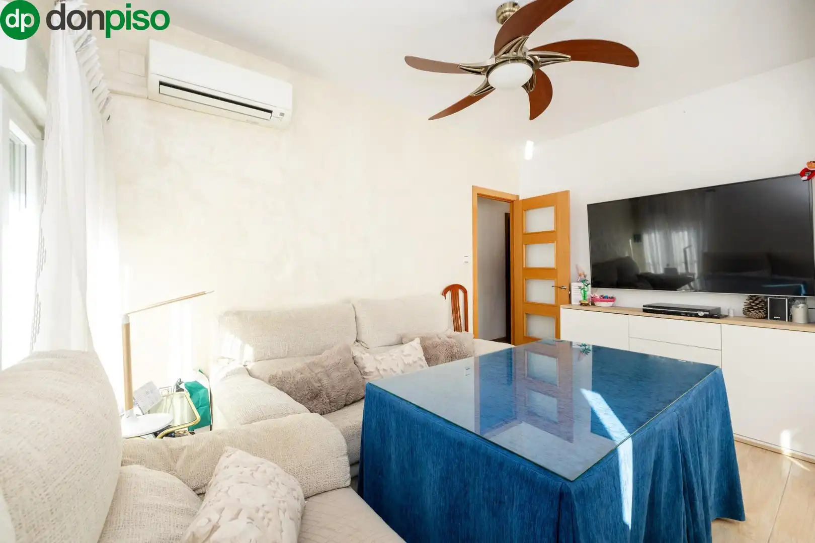 Sala de estar de Piso en venta en Granada