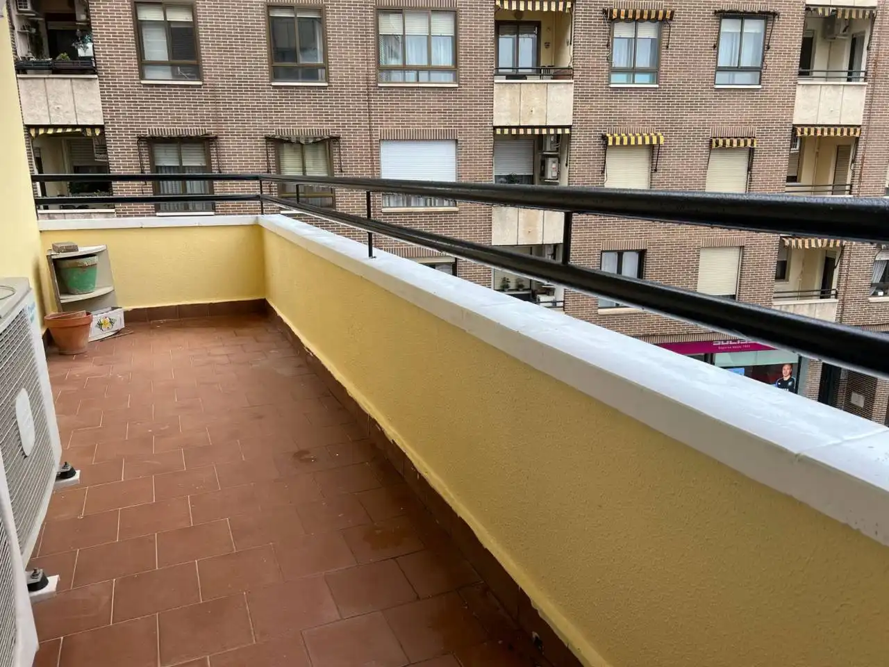 Balcony of Flat for rent in Toledo  with Air Conditioner, Heating and Parquet flooring