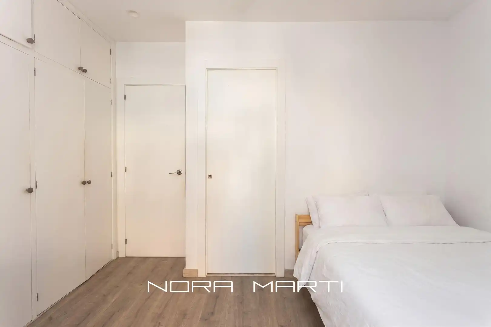 Habitación de Piso en venta en Barcelona con Calefacción, Terraza y Balcón