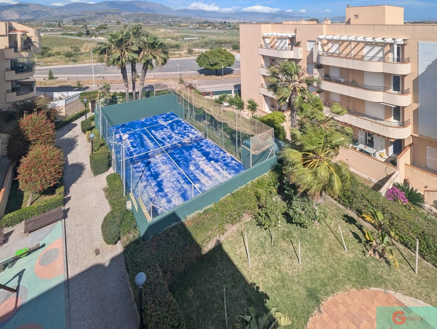 Piscina de Apartament en venda en Salobreña amb Terrassa, Traster i Piscina