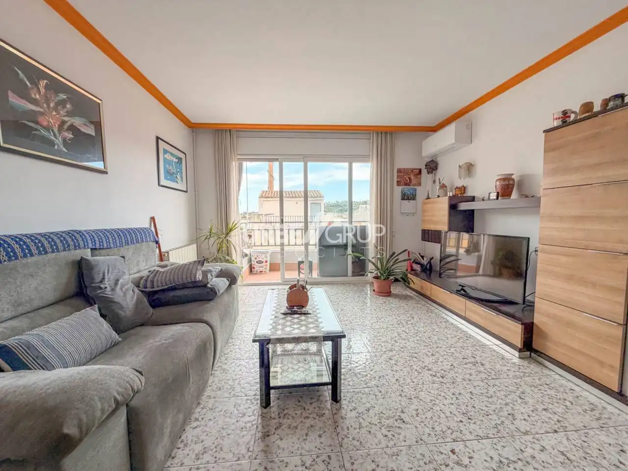 Sala de estar de Piso en venta en Terrassa con Aire acondicionado, Calefacción y Balcón