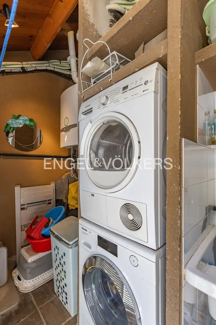 Terrassa de Casa o xalet en venda en Cerdanyola del Vallès amb Aire condicionat, Calefacció i Jardí privat
