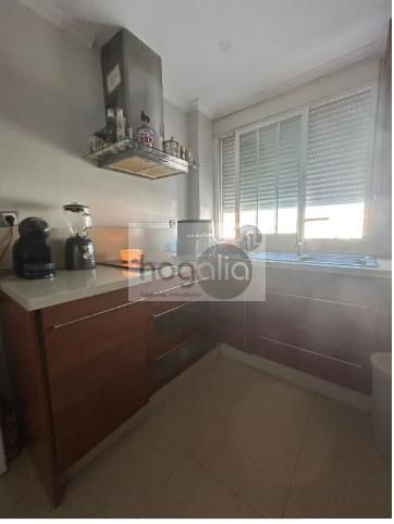Kitchen of Flat to rent in  Sevilla Capital  with Air Conditioner and Terrace