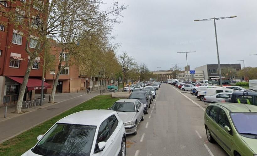 Vista exterior de Pis en venda en  Barcelona Capital amb Terrassa i Balcó