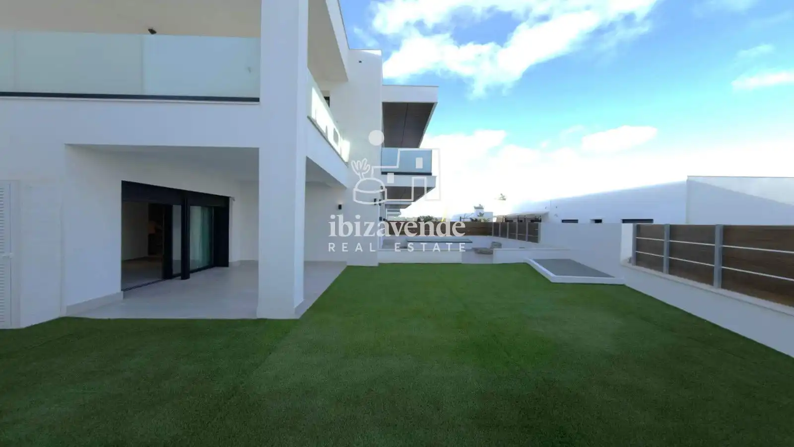 Jardí de Casa o xalet en venda en Santa Eulària des Riu amb Aire condicionat, Calefacció i Piscina