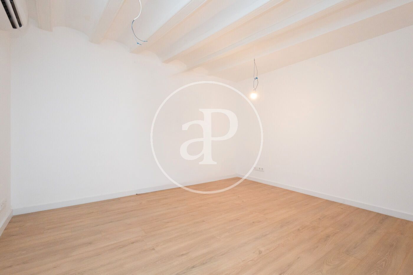 Sala d'estar de Pis en venda en  Barcelona Capital amb Aire condicionat i Calefacció