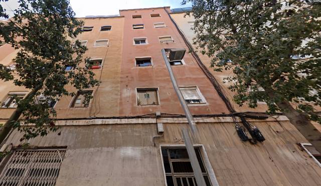 Piso en Venta en Carrer del Cadí en El Turó de la Peira