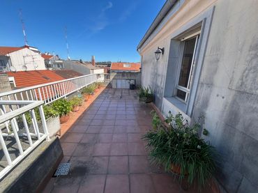 Piso con ascensor en venta en Calle Calle Amalloa