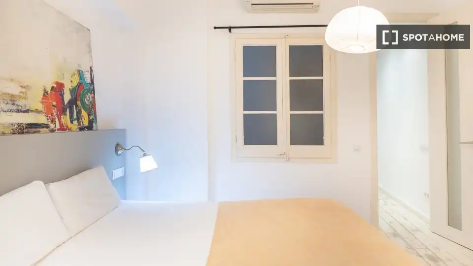 Flat with terrace to rent in Ciutat Vella, imagen 11