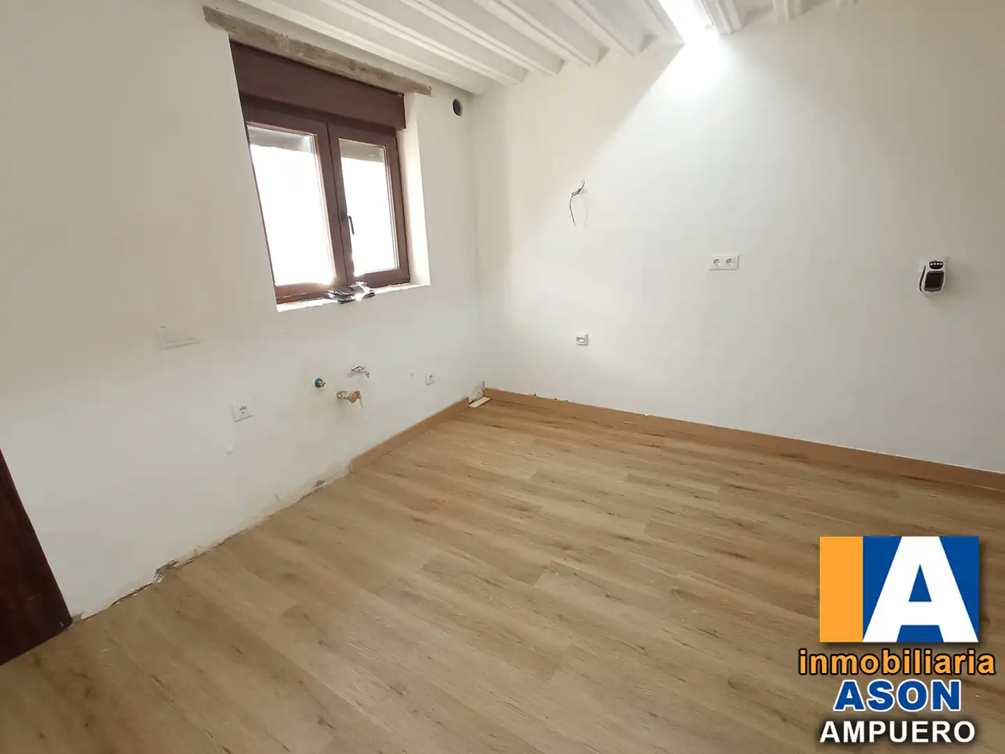 Adossat amb terrassa en venda a Ramales de la Victoria, imagen 3