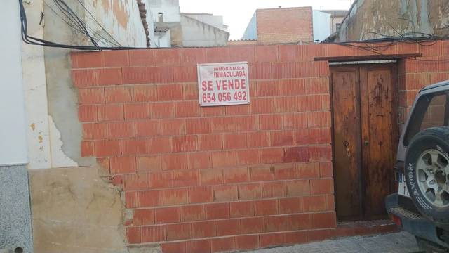 Terreno residencial en Venta en Calle Manuel Arribas, 153 en Villaviciosa de Córdoba