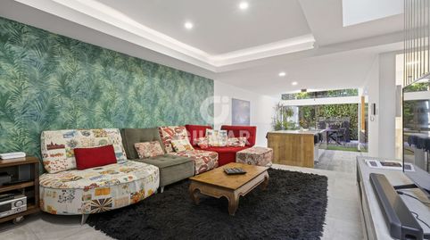 Foto 4 von Einfamilien-Reihenhaus zum Verkauf in Barrio del Nervión, Sevilla Capital