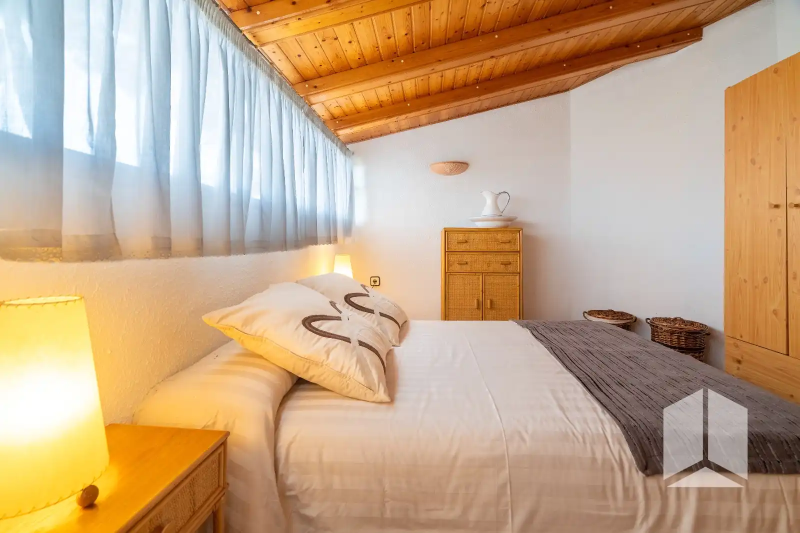 Dormitori de Casa o xalet en venda en Castelldefels amb Terrassa, Piscina i Balcó