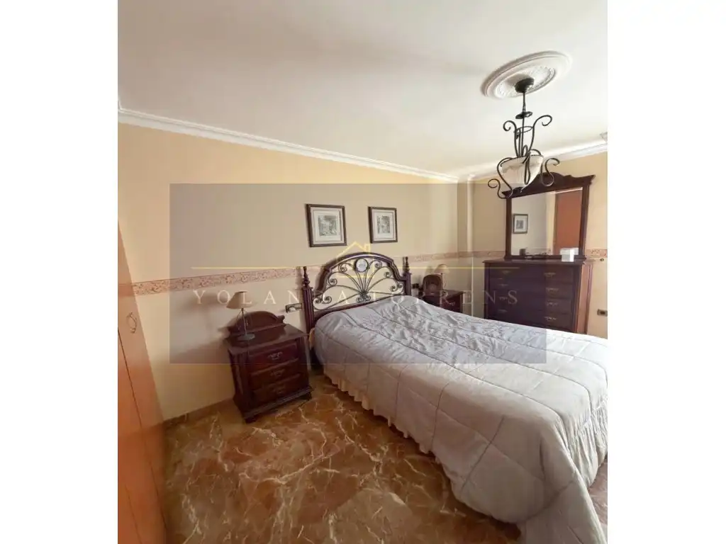 Habitación de Piso en venta en Alcalá de Guadaira