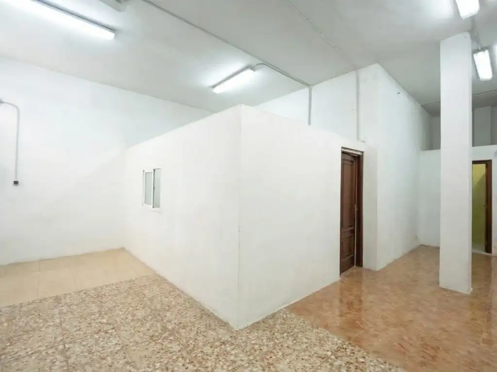 Geschaftsraum zum Verkauf in Valencia