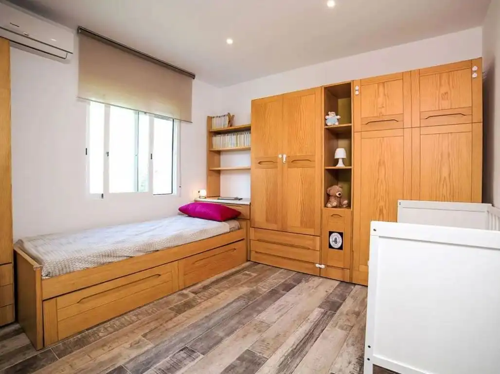 Habitación de Casa o chalet en venta en Calpe / Calp con Aire acondicionado, Calefacción y Jardín privado