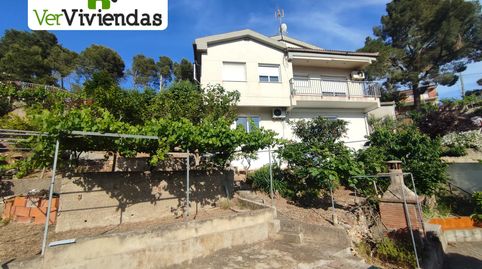 Bonita casa con terreno y vistas