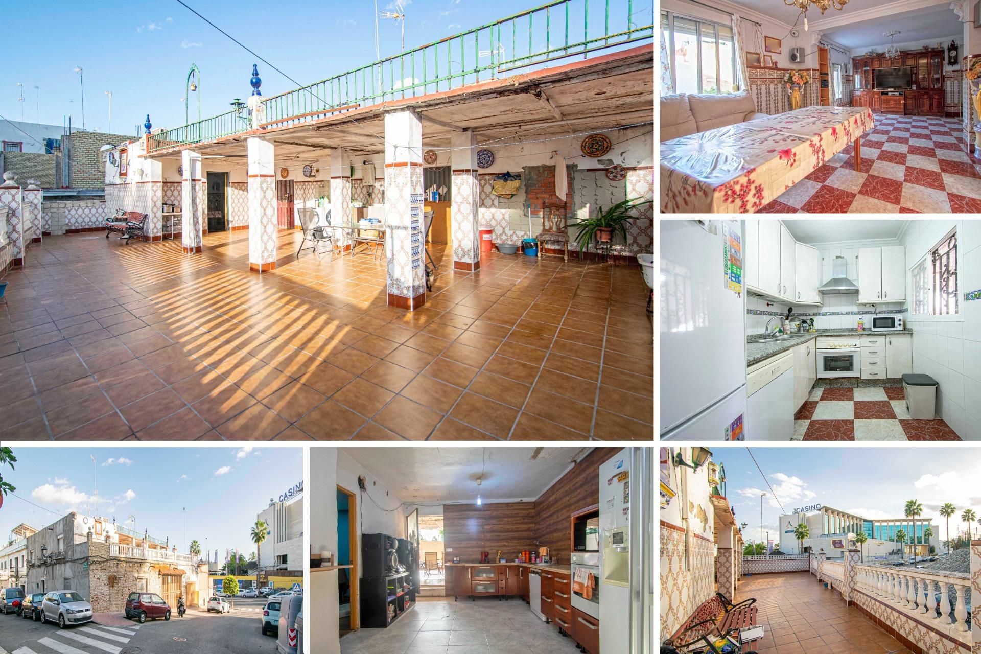 Vista exterior de Casa o chalet en venta en Tomares con Aire acondicionado y Terraza