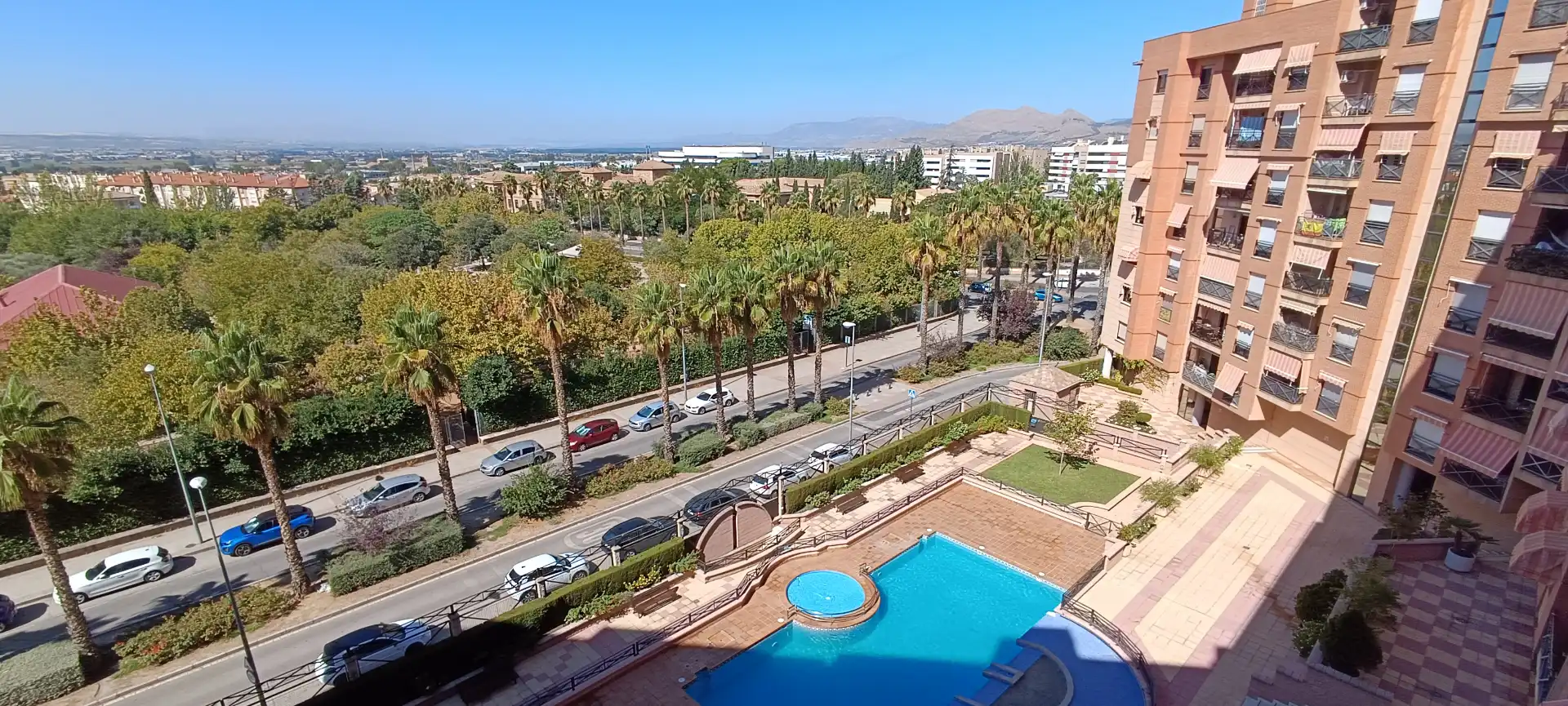 Flat with terrace to rent in Calle Periodista Rafael Gago Palomo