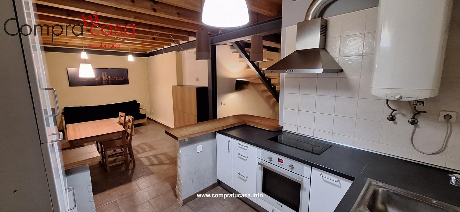 Cuina de Apartament en venda en San Cristóbal de Segovia amb Calefacció