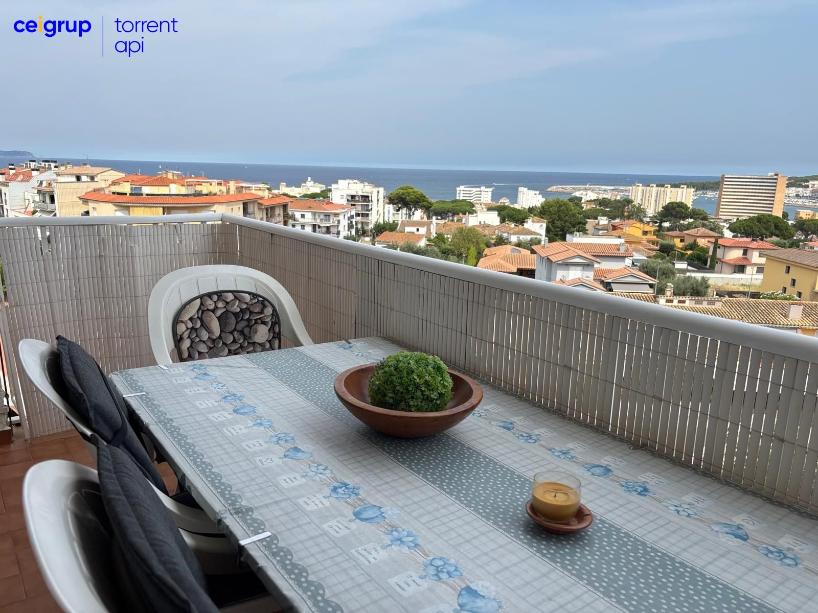 Terrace of Flat for sale in L'Escala  with Air Conditioner and Furnished