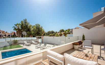 Terrassa de Casa o xalet en venda en Orihuela amb Piscina