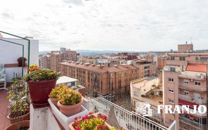 Vista exterior de Àtic en venda en Barberà del Vallès amb Aire condicionat, Calefacció i Terrassa