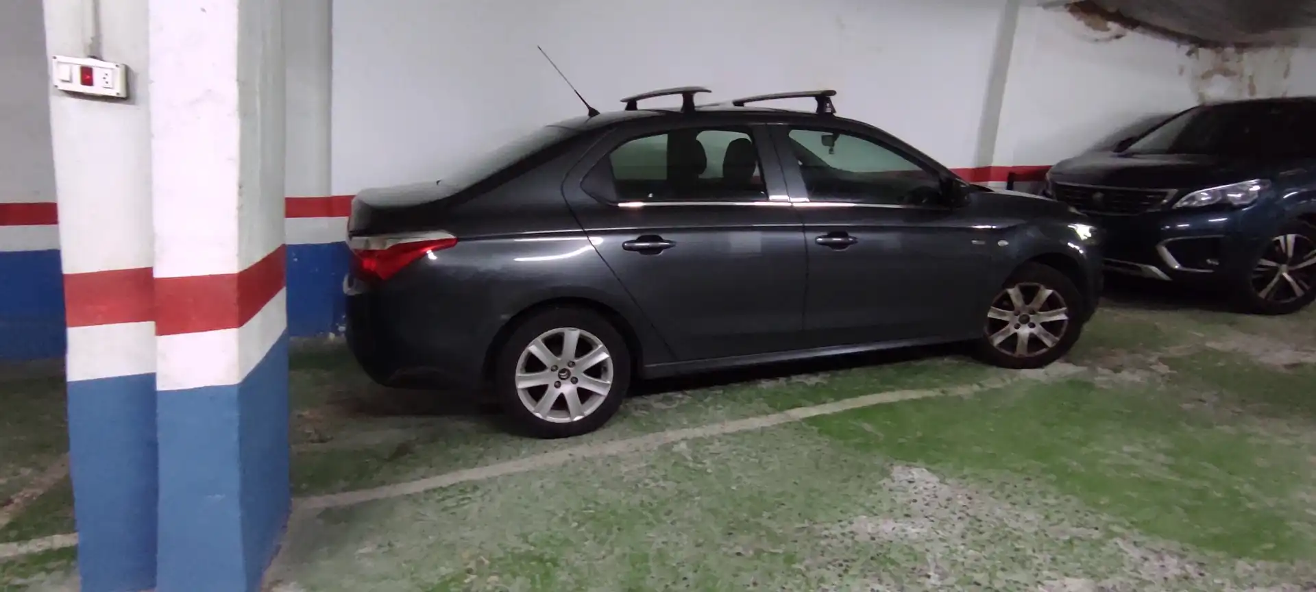 Parking de Piso en venta en Valle de Trápaga-Trapagaran con Calefacción, Amueblado y Balcón