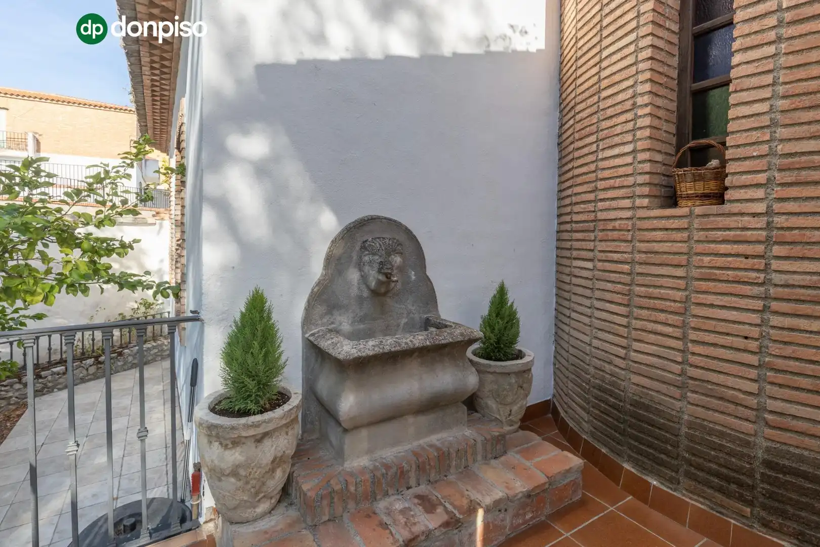 Garden of Houses for sale in Láchar, Granada