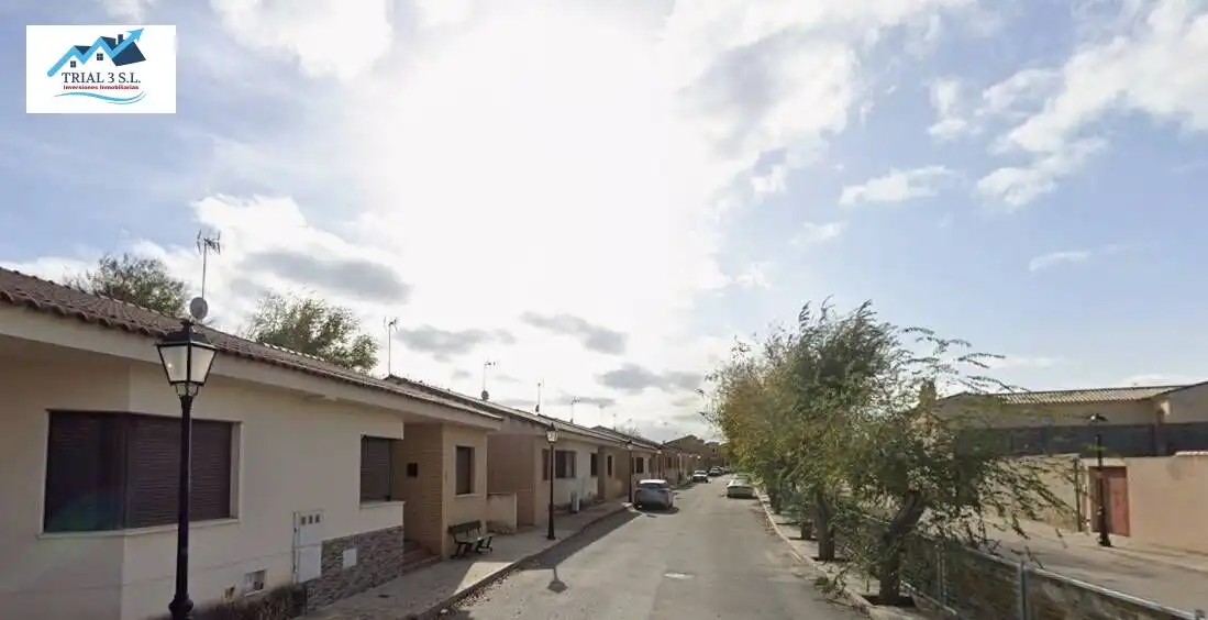 Vista exterior de Casa o chalet en venta en Mascaraque